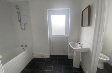Lipson Road, Lipson, Plymouth - Image 3